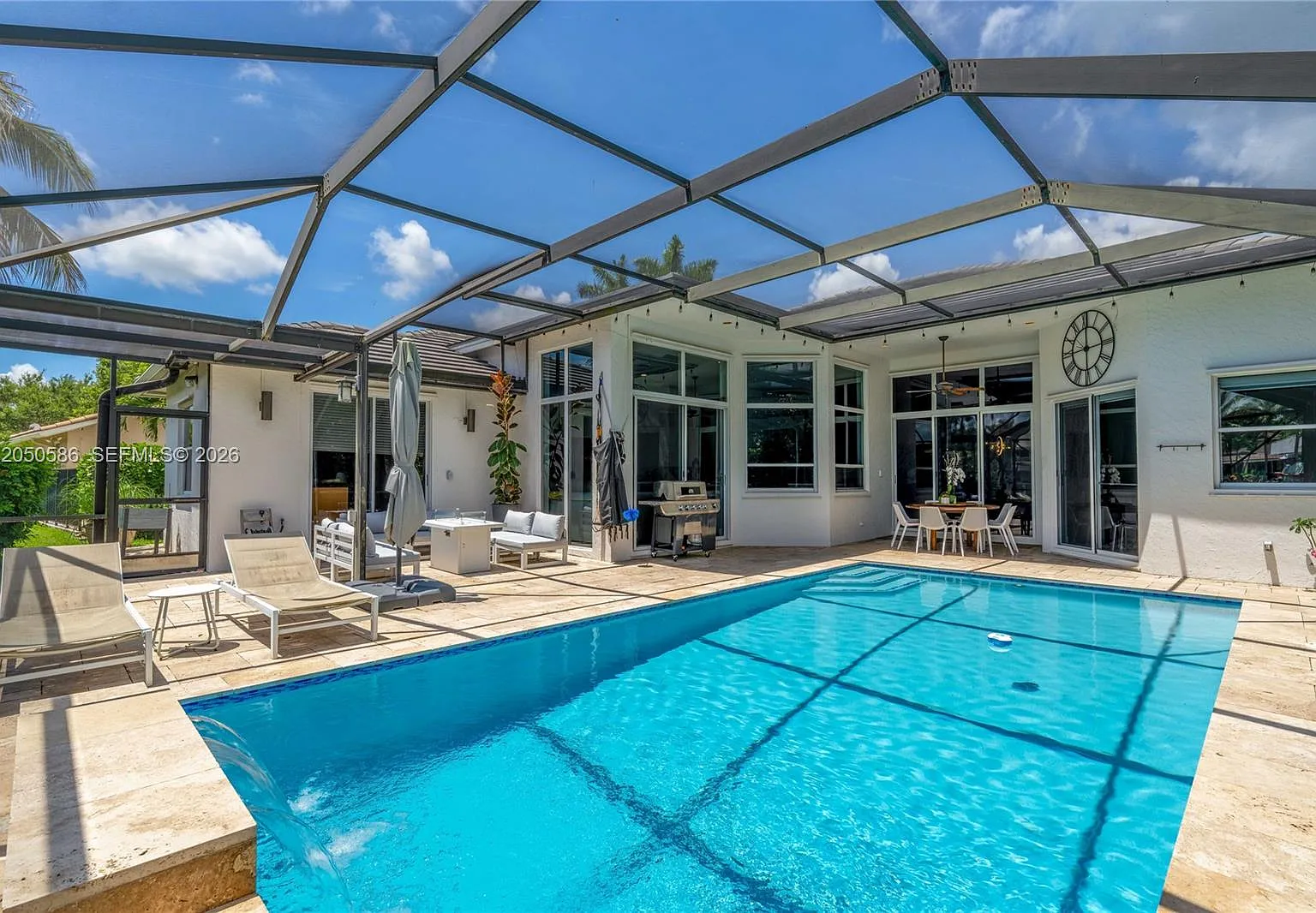 3855 Oak Ridge Cir, Weston, FL 33331